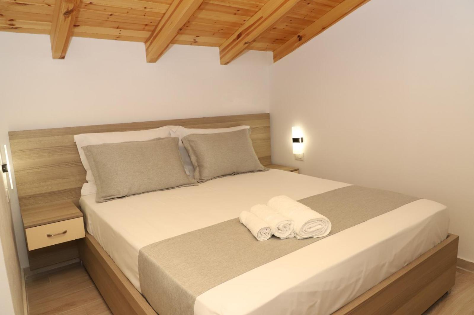 Guesthouse Kazazi Берат Екстер'єр фото