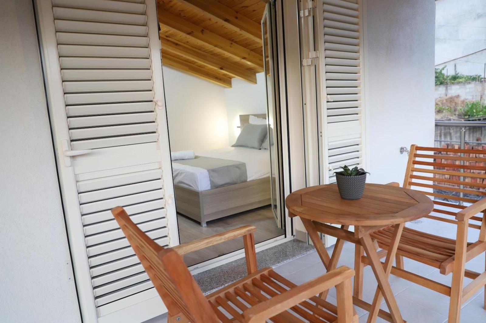 Guesthouse Kazazi Берат Екстер'єр фото